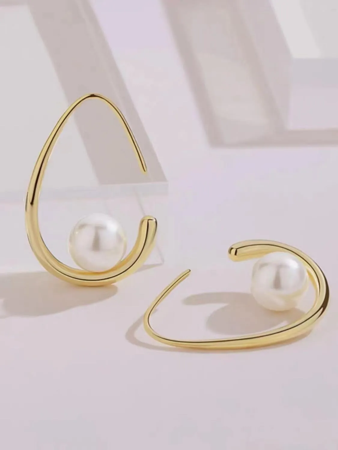 18K Plated Minimalist Pearl Hoop Earrings - Trendy Geometric Shaped Gold Pearl Earrings for Women, Fashion Jewelry