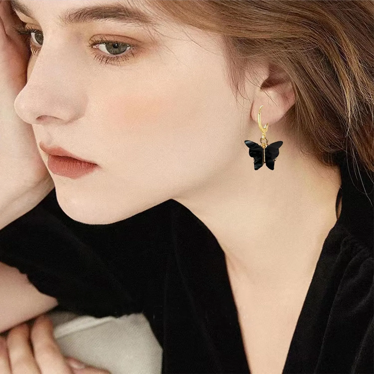 Acrylic Butterfly Hoop Huggie Earrings Alloy Colorful Butterfly Dangle Earrings for Women Necklace Set Statement Jewelry