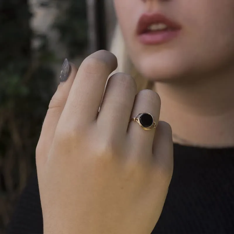 Black Onyx Ring for Women - Unique Handmade Gold Filled Emphasizing the Stylish and Versatile Natural - Comfortable and Stylish Gemstone Ring 925 for birthdays and anniversaries (9)