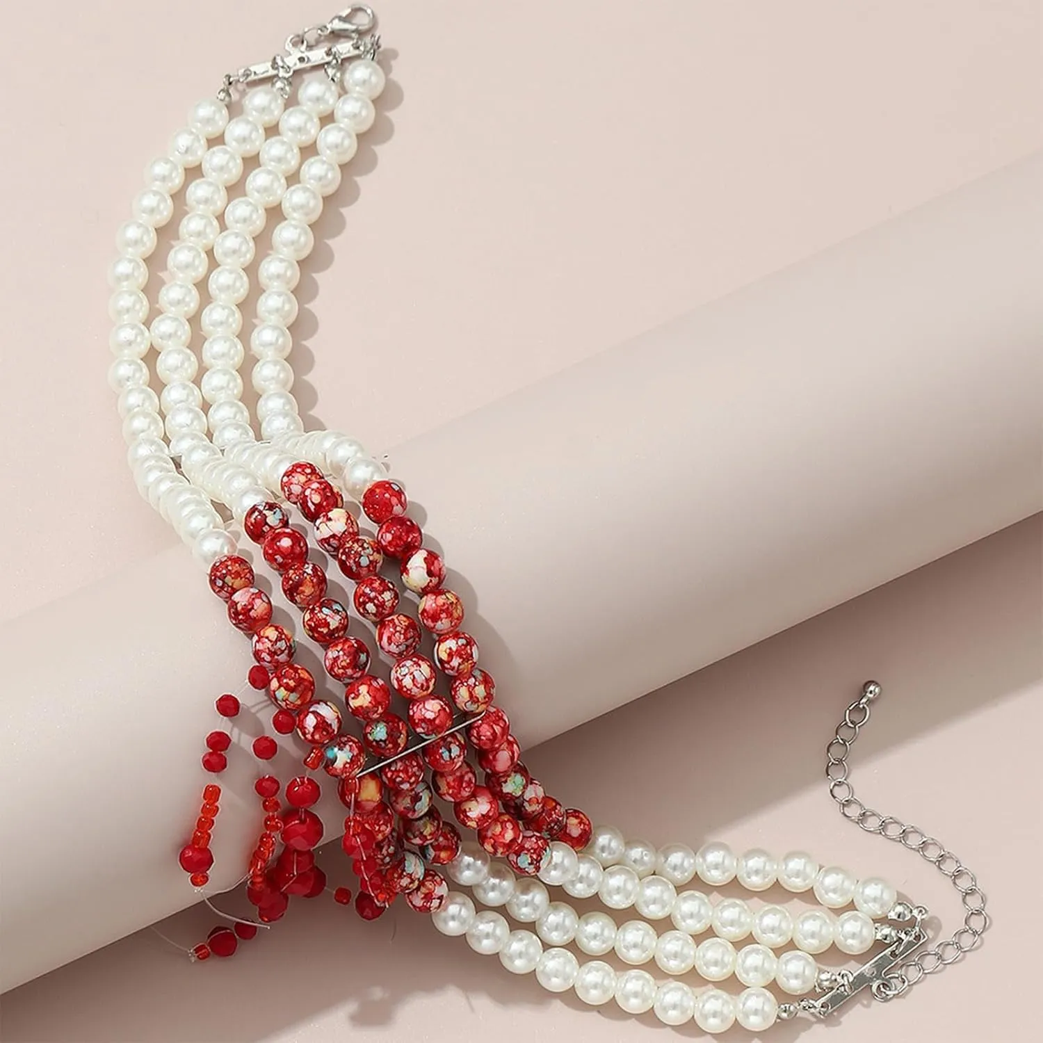 Blood Pearl Choker Necklace for Women Dripping Blood Imitation Pearl Choker Neckalce Gothic Vampire Neckalce Layered Pearl Choker Necklace for Halloween Party Costume Accessories
