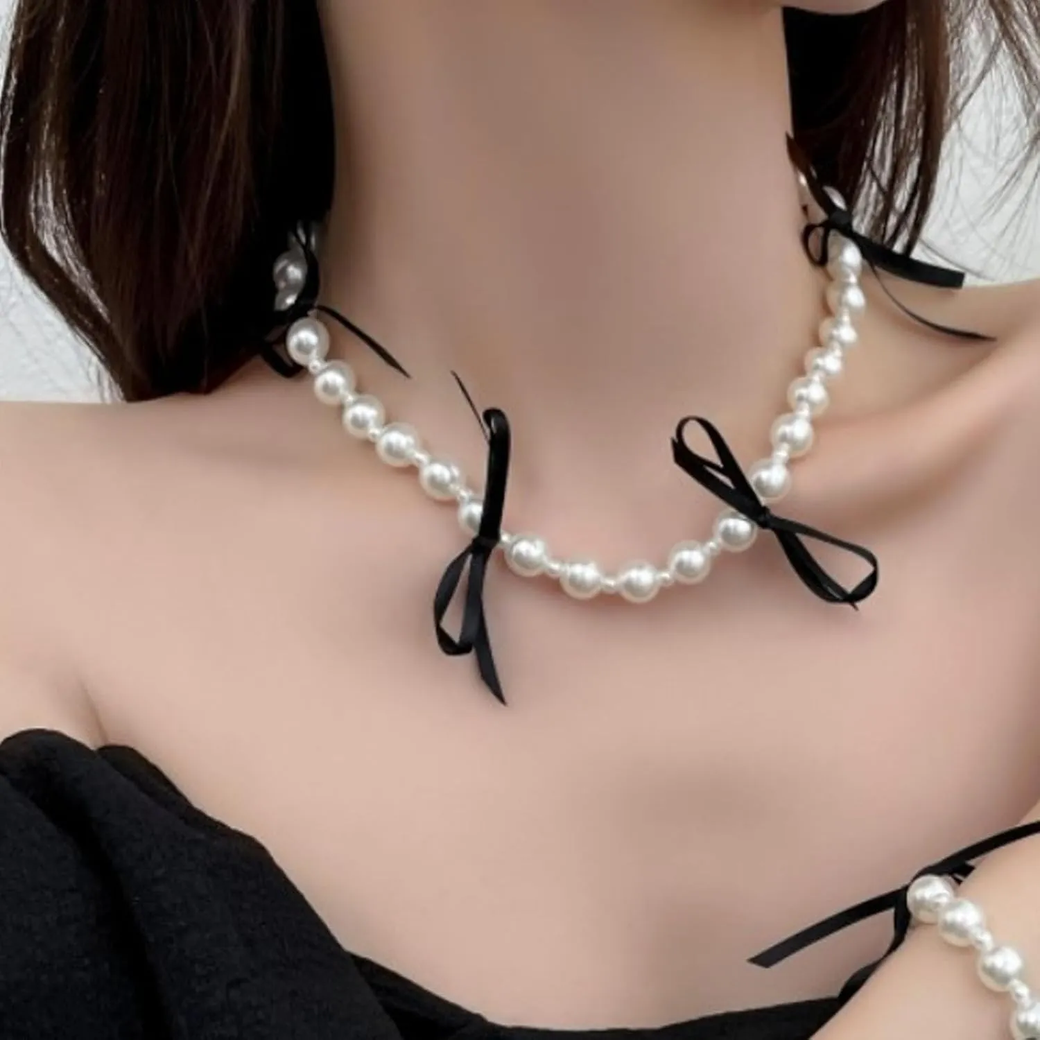 Chunky Pearl Necklaces for Women Dainty Pearl Necklaces Long Layered Pearl Choker Necklace Wedding Pearl Necklace Bridesmaid Jewelry Gifts
