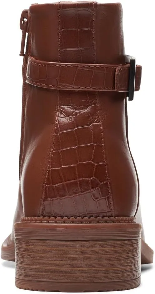 Clarks Women's Maye Grace Fashion Boot