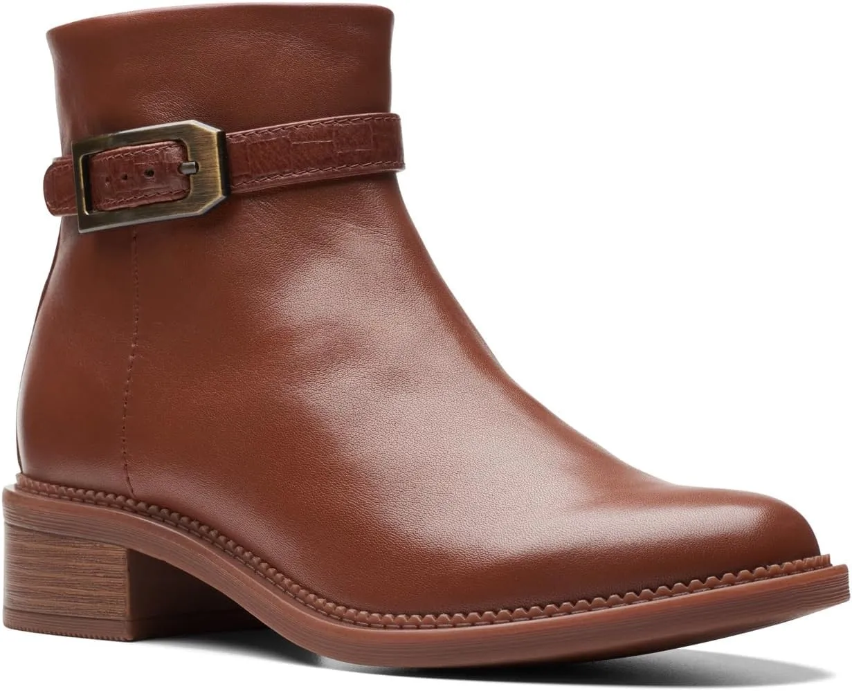 Clarks Women's Maye Grace Fashion Boot