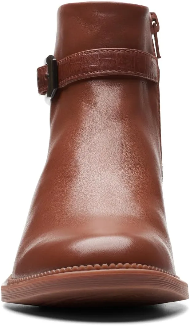 Clarks Women's Maye Grace Fashion Boot