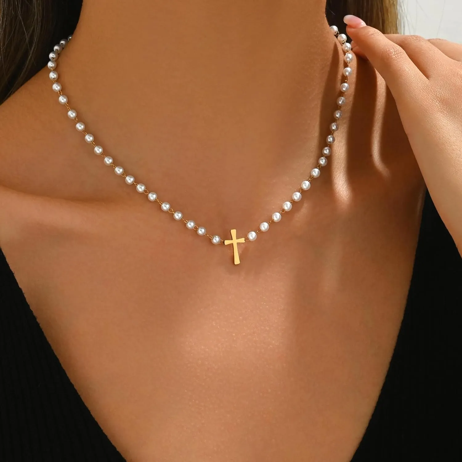 Cross Necklace for Women 18K Gold Plated Cross Pendant Necklace Dainty Sidways Cross Choker Necklaces Simple Small Cross Pearl Chain Trendy Faith Jewelry Gift