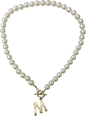 Dainty Pearl Pendant Necklaces for Women Fashion Imitation Pearls 26 Letters Pendant Female Ornaments Shape Necklace Accessory Pearl Chain Necklace Jewelry (1A-M, One Size)
