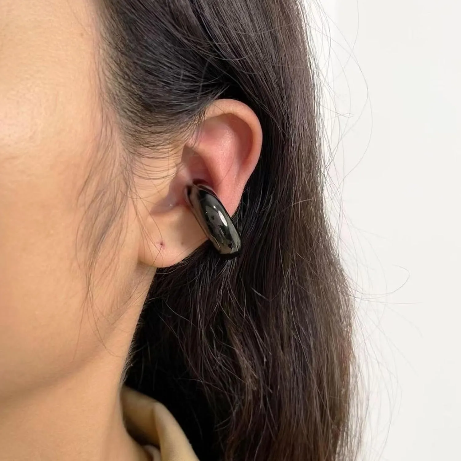 Ear Cuff Earrings for Women Chunky Gold Ear Cuff Silver Clip On Earrings Cartilage Earrings Huggie Hoop Earrings Wrap Ear Cuffs Non Pierced Jewelry
