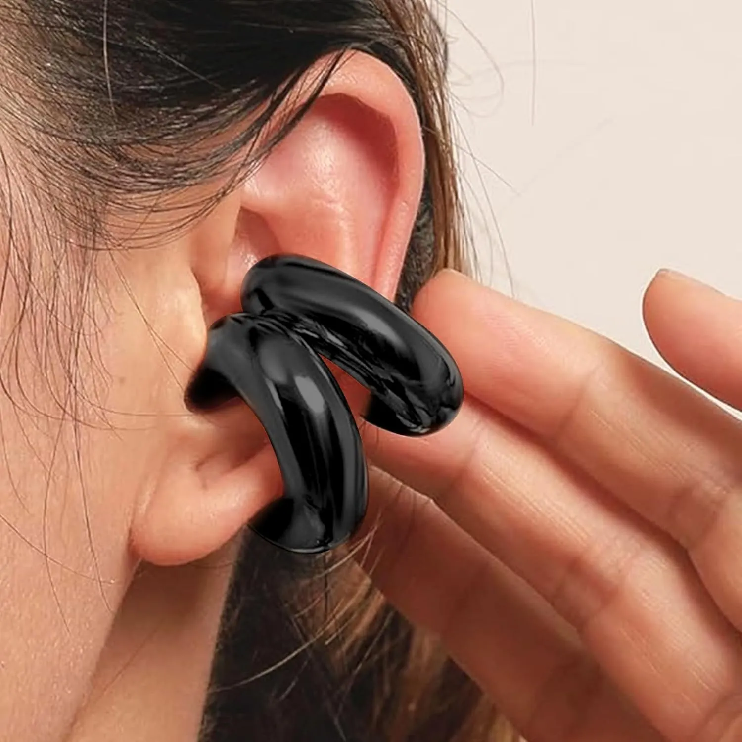 Ear Cuff Earrings for Women Chunky Gold Ear Cuff Silver Clip On Earrings Cartilage Earrings Huggie Hoop Earrings Wrap Ear Cuffs Non Pierced Jewelry