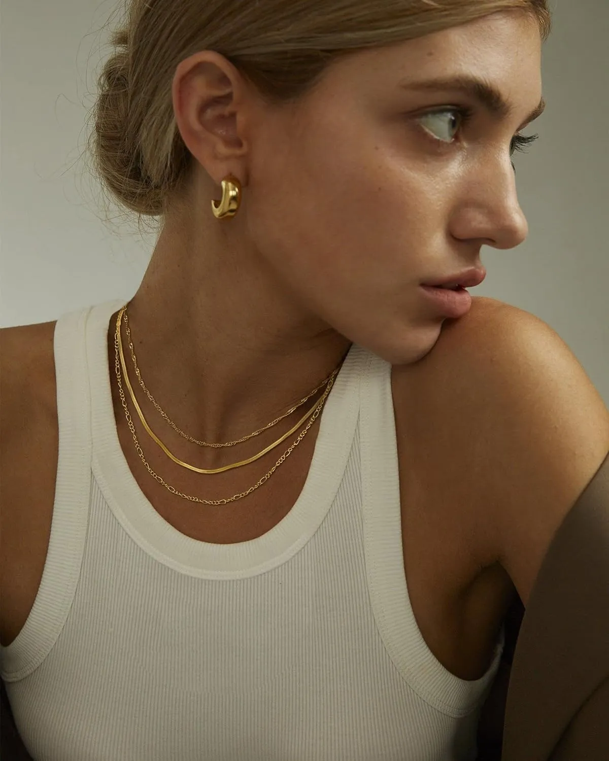 Gold Herringbone Necklace for Women, Dainty Layered Gold Necklaces Snake Simple 14K Gold Plated Chain Choker Necklaces Stack Chunky Trendy Gold Jewelry Gift for Women