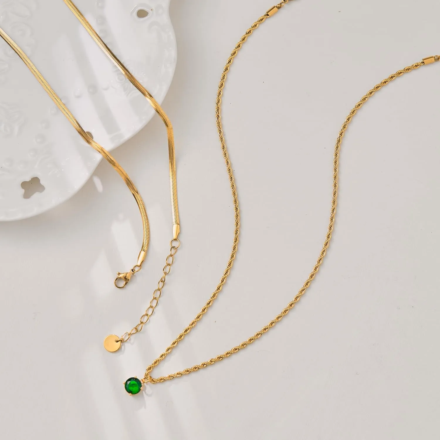 Gold Necklace for Women 14K Dainty Gold Necklaces for Women Cross Chain with Jewelry Layered Necklaces for Women