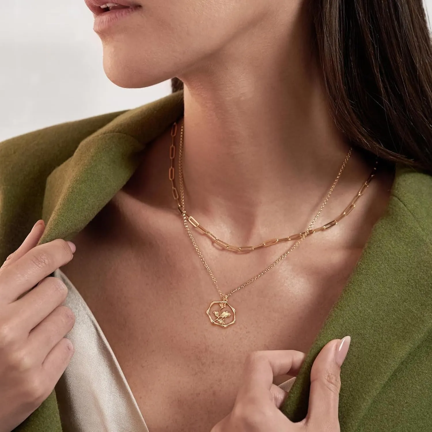 Gold Necklace for Women Layered Birth Flower Necklaces 18K Gold Plated Custom Birth Month Floral Necklaces Paperclip Chain Necklace Women Anniversary Birthday Gifts for Women