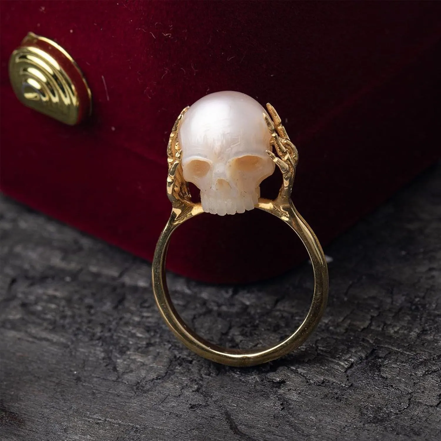 Hand-Carved Skull Pearl Ring - 7mm Freshwater Pearl - Wedding, Promise, Anniversary, Romantic, Punk, Gothic Jewelry Gift