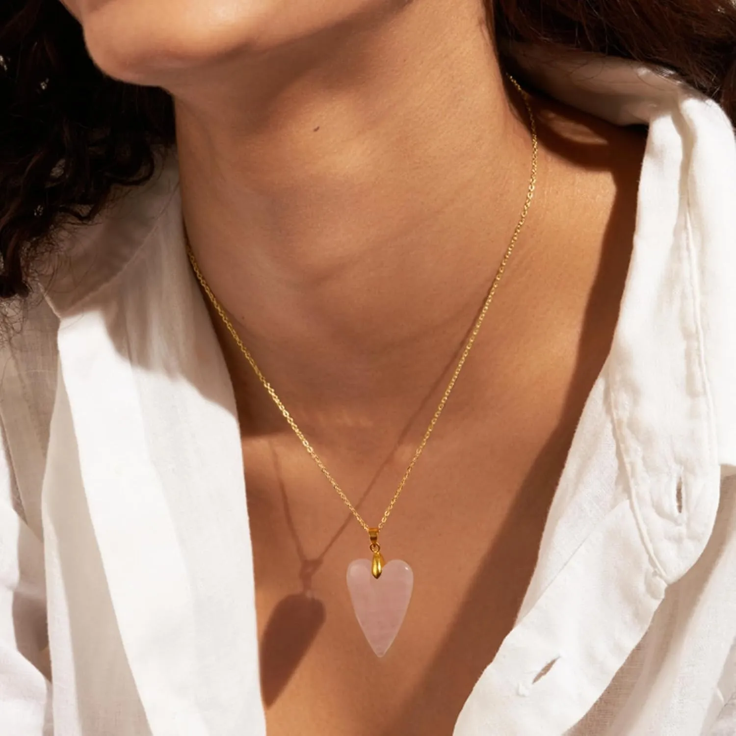 KissYan Crystal Necklaces for Women, Healing Heart Shaped Stone Peandant Necklace 14K Gold Plated Natural Gemstone Jewelry Gifts