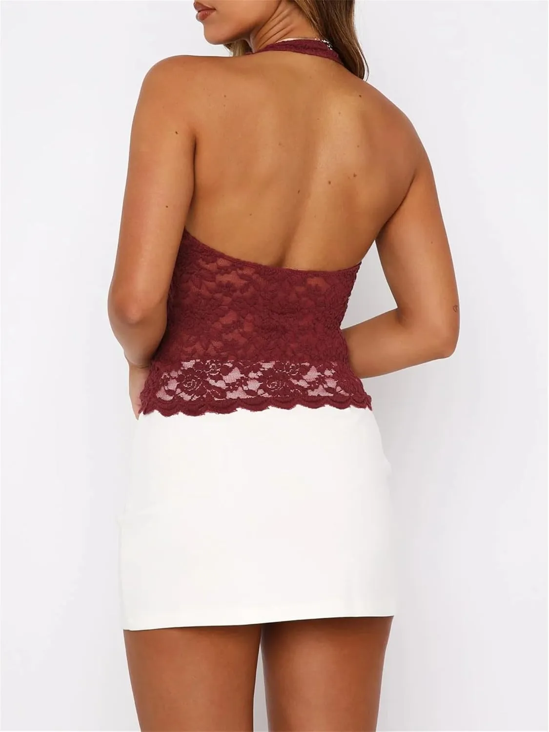 Lace Halter Going Out Tops for Women Sexy V Neck Sleeveless Backless Y2K Shirts Trendy 2025 Summer Cropped Tank Tops