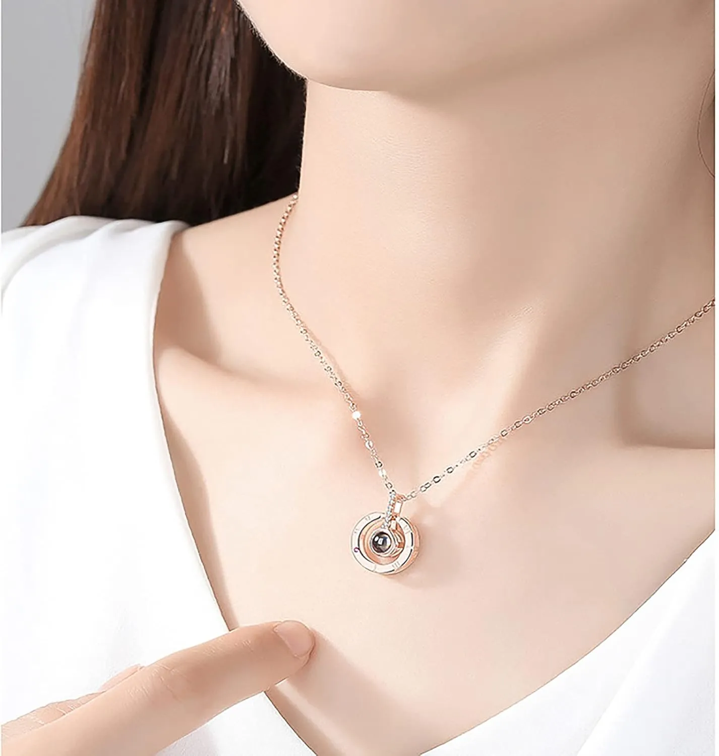 MJartoria Matching Necklaces for Couples-His and Her Engraved Ring Pendant Necklaces Anniversary Valentines Gifts for Boyfriends Girlfriends