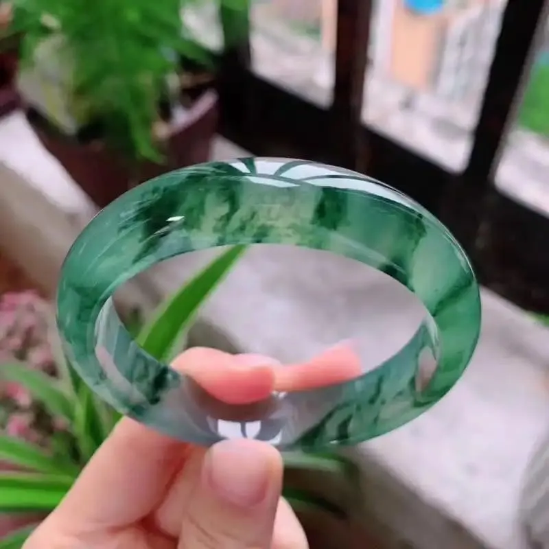 Natural Green Floating Jade Bangle