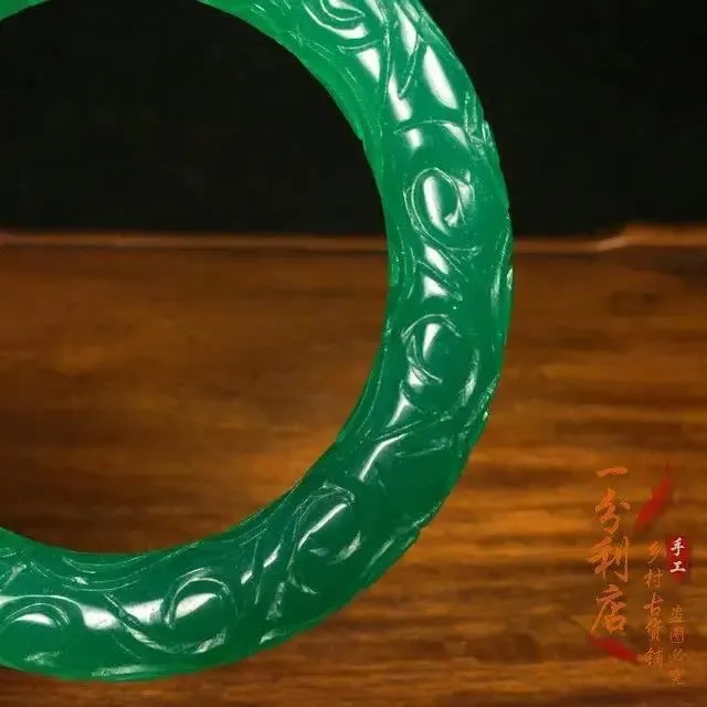 Natural Jade Green Handcarved Bangle- Jade Bangle from Myanmar For women