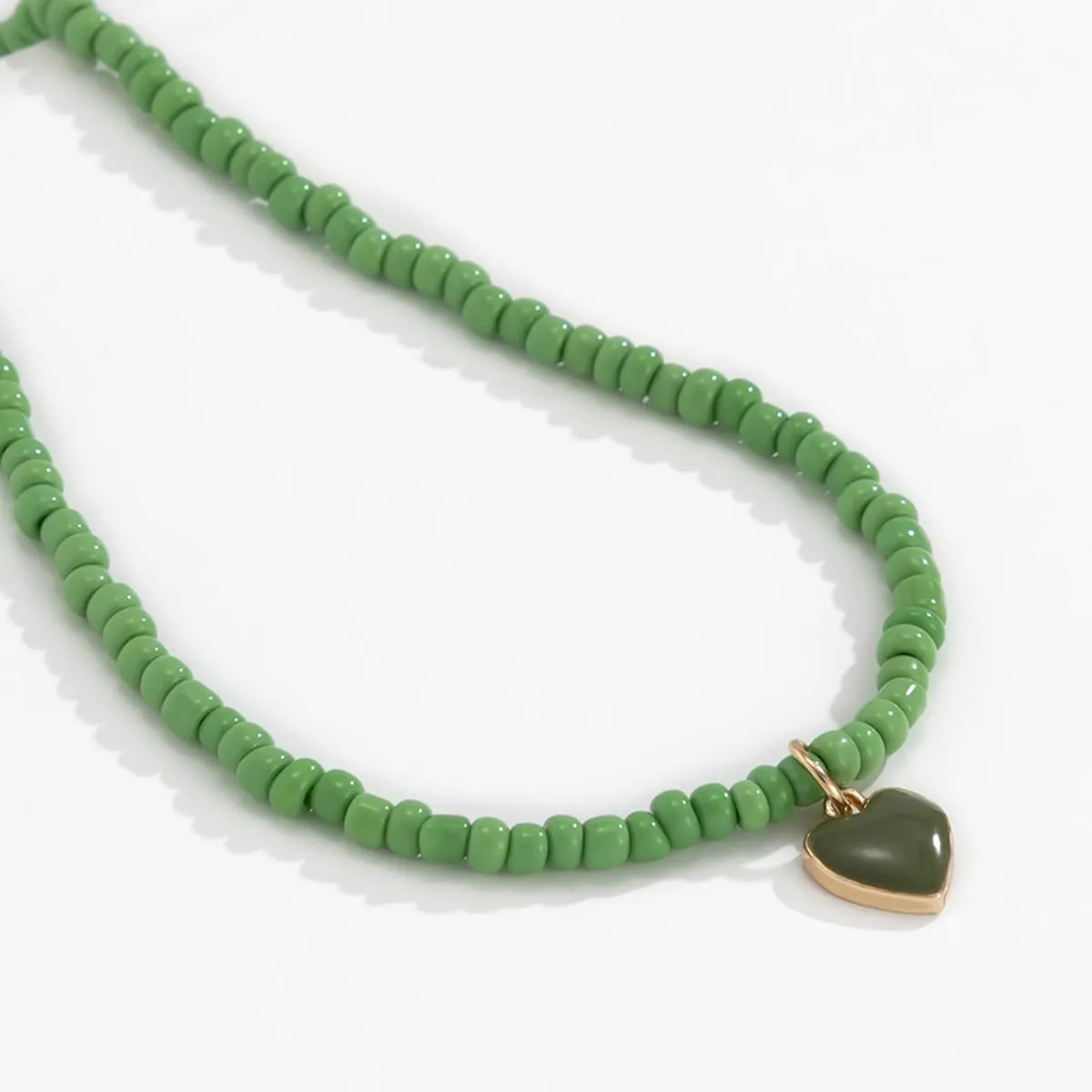 Pingyongchang Beads Heart Chokers Necklace for Women Cute Sweet Candy Color Love Heart Pendants Beaded Necklace Summer Beach Colorful Beaded Pendant Necklace Jewelry Gift