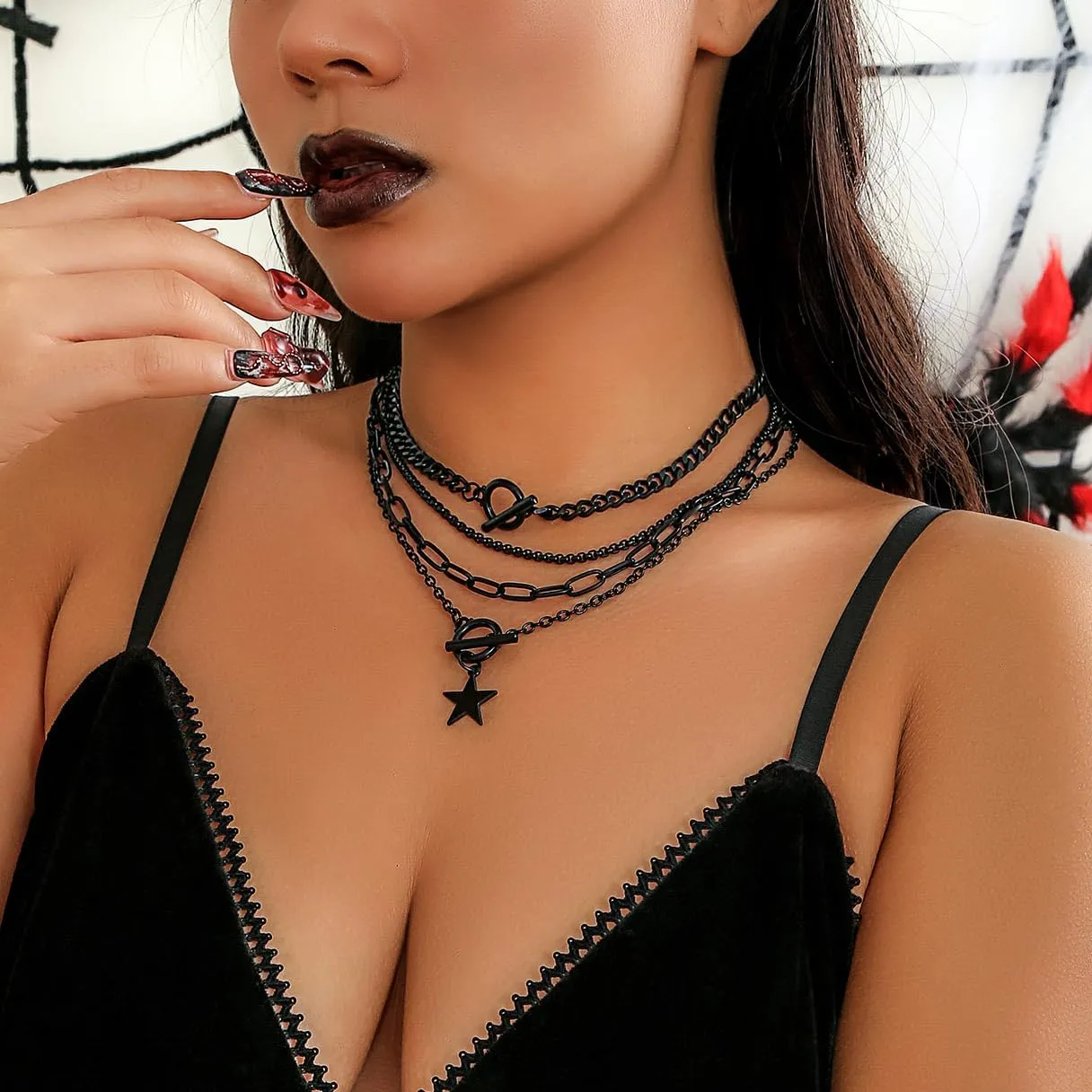 Punk Black Layered Choker Necklace Set Heart Retro Coin Star Pendant Snake Chain Necklaces Adjustable Layering Trendy Necklaces Set