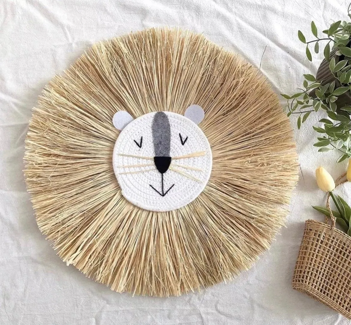 Raffia Lion Face Wall Hanging for Nursery or Nordic / Boho Deco