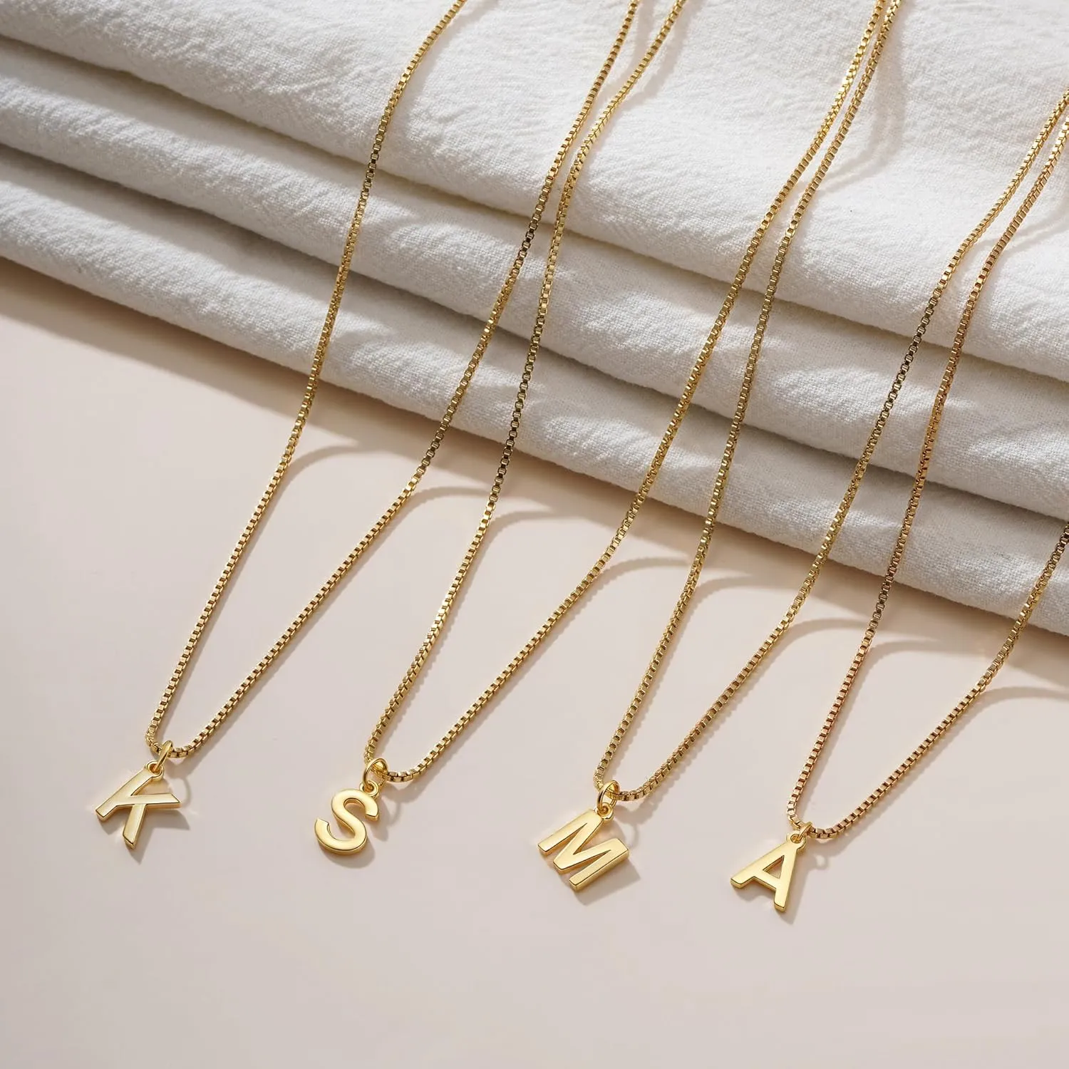 SLOONG Initial Necklaces for Women Teen Girls, 18K Gold Plated Necklace Dainty A - Z Pendant Personailzed Necklace Cute Initial Letter Necklace Gold Jewelry Gifts