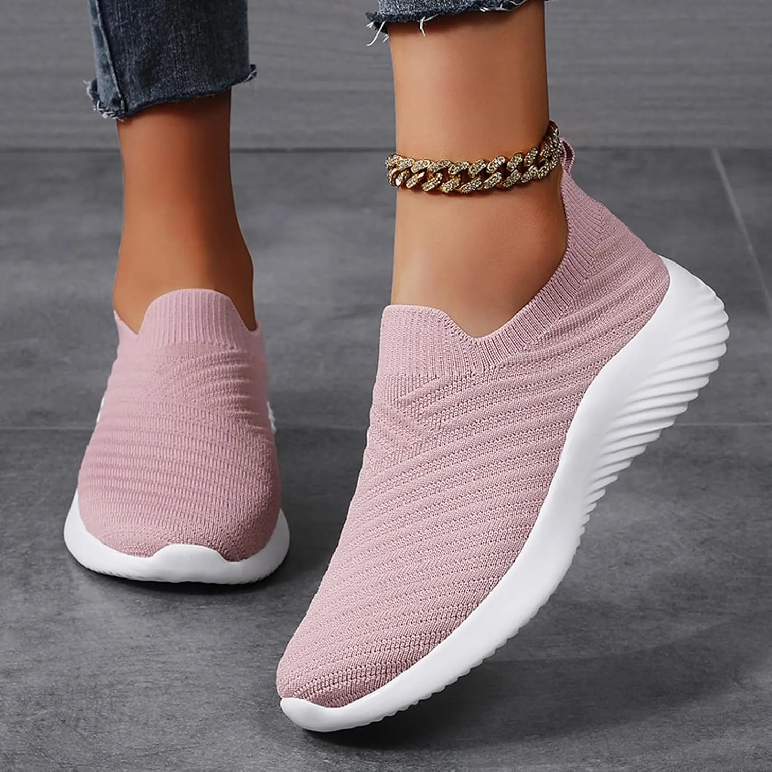Walking Shoes Women Slip On Knit Mesh Running Sneakers Lightweight Comfort Breathable Sneakers with Arch Support