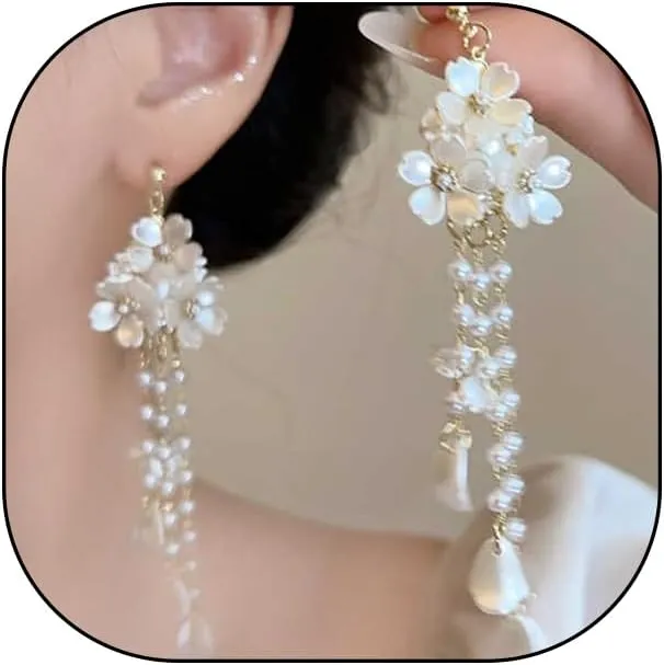 White Acrylic Flower Cluster Drop Dangle Earrings for Women,Gentle Statement Floral Long Tassel Earrings,Dainty Bride Jewelry Gifts for Wedding